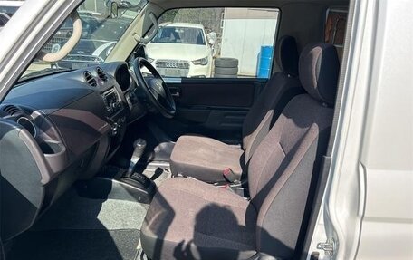 Mitsubishi Pajero Mini II, 2011 год, 547 000 рублей, 14 фотография