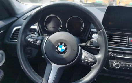 BMW 1 серия, 2021 год, 1 800 000 рублей, 15 фотография