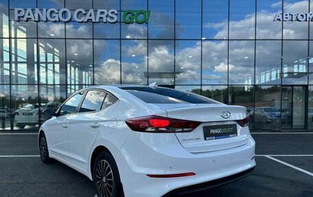 Hyundai Elantra VI рестайлинг, 2018 год, 1 599 000 рублей, 3 фотография