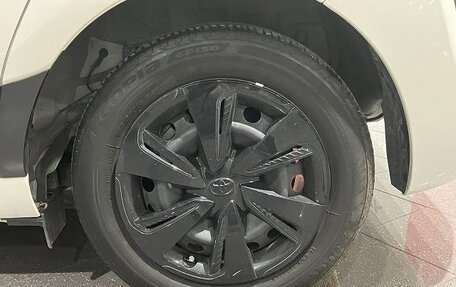 Toyota Sienta II, 2021 год, 1 143 000 рублей, 9 фотография