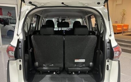 Toyota Sienta II, 2021 год, 1 143 000 рублей, 15 фотография