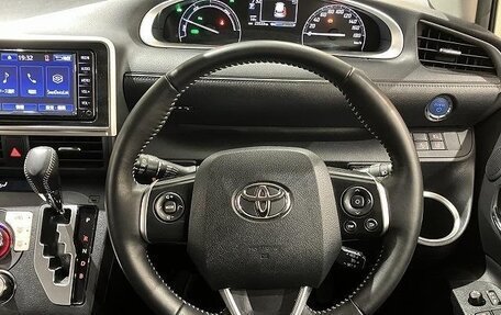Toyota Sienta II, 2021 год, 1 143 000 рублей, 28 фотография