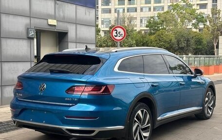 Volkswagen Passat CC, 2022 год, 2 800 000 рублей, 4 фотография
