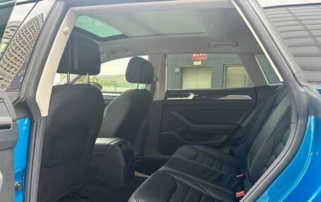 Volkswagen Passat CC, 2022 год, 2 800 000 рублей, 22 фотография