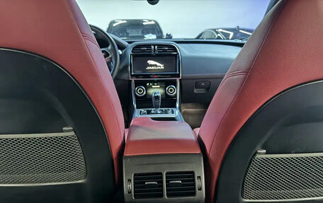 Jaguar XE I рестайлинг, 2020 год, 2 070 000 рублей, 12 фотография