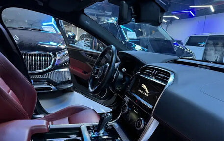 Jaguar XE I рестайлинг, 2020 год, 2 070 000 рублей, 17 фотография