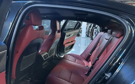 Jaguar XE I рестайлинг, 2020 год, 2 070 000 рублей, 11 фотография