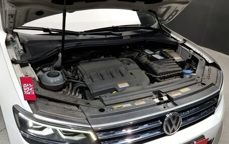 Volkswagen Tiguan II, 2021 год, 2 553 000 рублей, 16 фотография