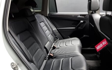 Volkswagen Tiguan II, 2021 год, 2 553 000 рублей, 19 фотография