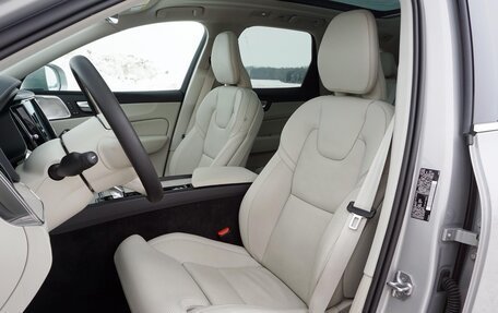 Volvo XC60 II, 2022 год, 4 100 000 рублей, 14 фотография