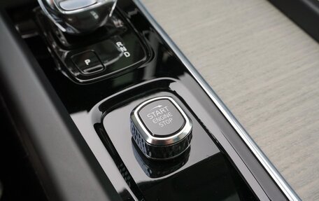 Volvo XC60 II, 2022 год, 4 100 000 рублей, 25 фотография