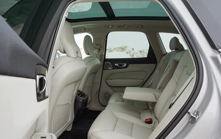 Volvo XC60 II, 2022 год, 4 100 000 рублей, 31 фотография