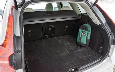 Volvo XC60 II, 2022 год, 4 100 000 рублей, 33 фотография