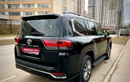 Toyota Land Cruiser, 2024 год, 16 650 000 рублей, 9 фотография