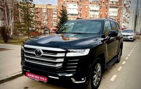 Toyota Land Cruiser, 2024 год, 16 650 000 рублей, 14 фотография