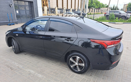 Hyundai Solaris II рестайлинг, 2017 год, 1 050 000 рублей, 6 фотография