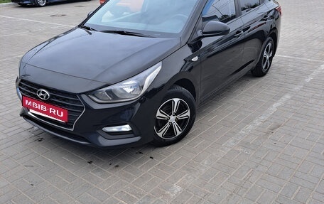 Hyundai Solaris II рестайлинг, 2017 год, 1 050 000 рублей, 11 фотография