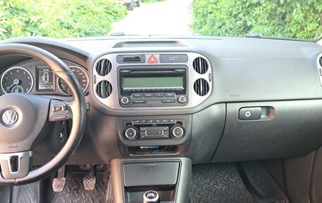 Volkswagen Tiguan I, 2011 год, 900 000 рублей, 4 фотография