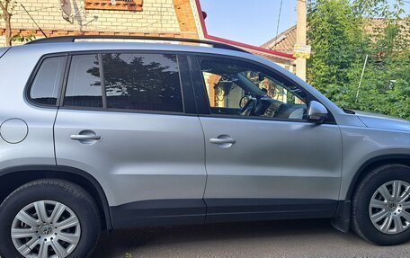 Volkswagen Tiguan I, 2011 год, 900 000 рублей, 7 фотография