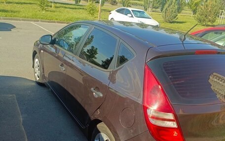 Hyundai i30 I, 2010 год, 650 000 рублей, 2 фотография