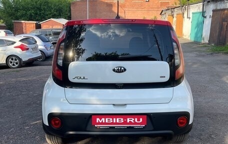 KIA Soul II рестайлинг, 2017 год, 1 600 000 рублей, 5 фотография