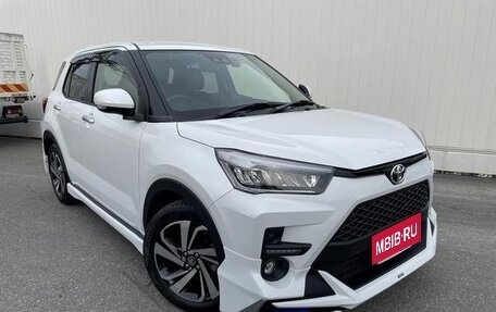 Toyota Raize I, 2021 год, 1 323 000 рублей, 3 фотография