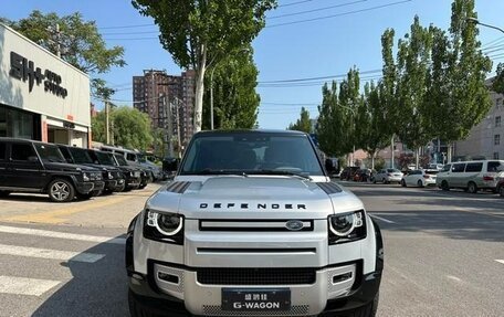 Land Rover Defender II, 2021 год, 6 602 011 рублей, 4 фотография