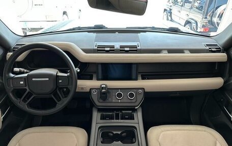Land Rover Defender II, 2021 год, 6 602 011 рублей, 7 фотография