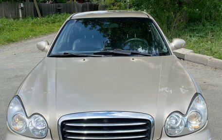 Hyundai Sonata IV рестайлинг, 2004 год, 250 000 рублей, 1 фотография