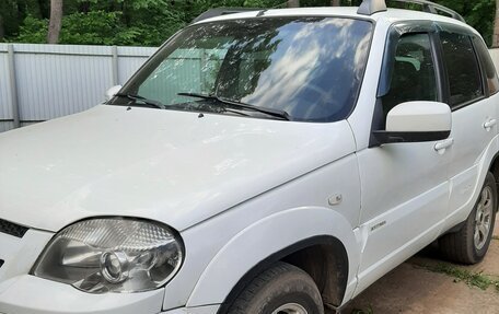 Chevrolet Niva I рестайлинг, 2013 год, 580 000 рублей, 5 фотография