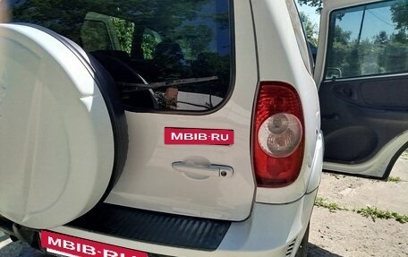 Chevrolet Niva I рестайлинг, 2013 год, 580 000 рублей, 18 фотография