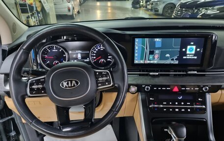 KIA Carnival, 2021 год, 2 500 548 рублей, 9 фотография