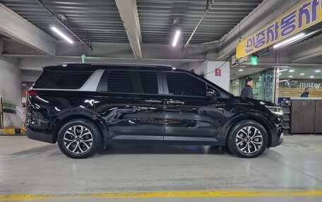 KIA Carnival, 2021 год, 2 500 548 рублей, 5 фотография