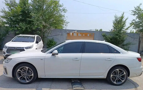 Audi A4, 2022 год, 2 730 000 рублей, 5 фотография