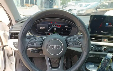 Audi A4, 2022 год, 2 730 000 рублей, 11 фотография
