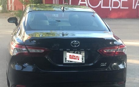 Toyota Camry, 2020 год, 2 850 000 рублей, 3 фотография