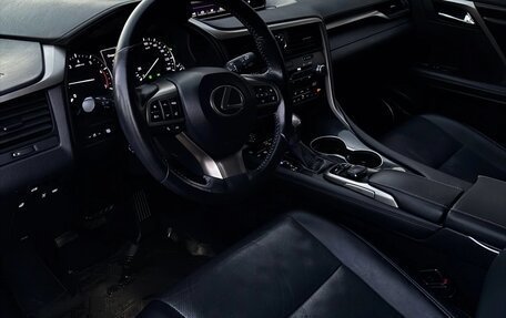 Lexus RX IV рестайлинг, 2018 год, 3 910 000 рублей, 3 фотография