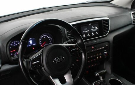 KIA Sportage IV рестайлинг, 2019 год, 2 320 000 рублей, 15 фотография