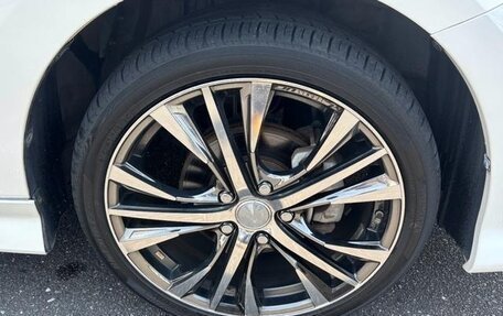 Toyota ISis I, 2010 год, 976 000 рублей, 14 фотография
