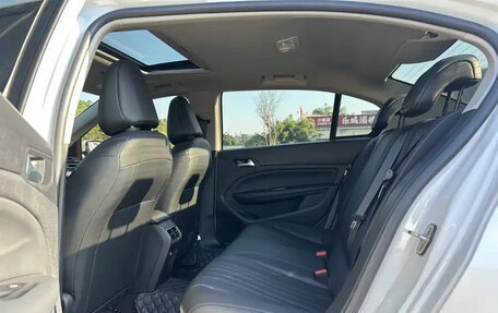 Peugeot 408, 2021 год, 1 400 000 рублей, 12 фотография