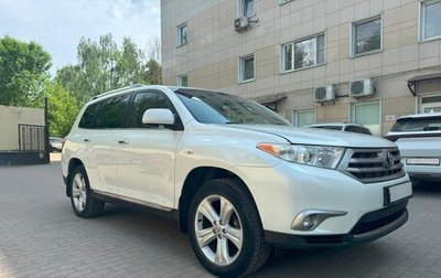 Toyota Highlander III, 2012 год, 1 890 000 рублей, 1 фотография