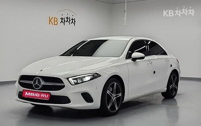 Mercedes-Benz A-Класс, 2021 год, 3 815 000 рублей, 1 фотография