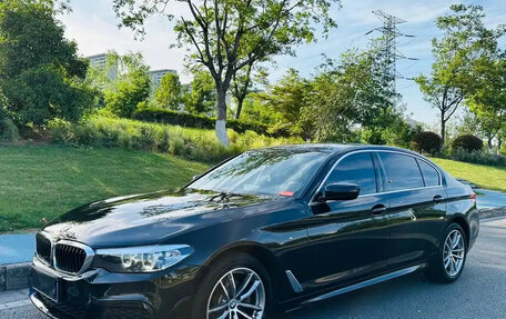 BMW 5 серия, 2020 год, 3 300 000 рублей, 1 фотография