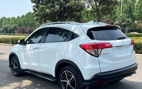 Honda Vezel, 2021 год, 1 359 800 рублей, 5 фотография