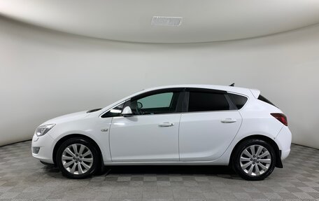 Opel Astra J, 2011 год, 625 000 рублей, 8 фотография