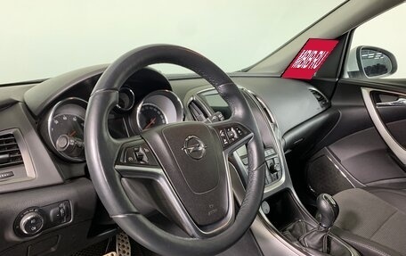 Opel Astra J, 2011 год, 625 000 рублей, 11 фотография