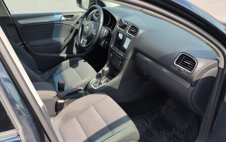 Volkswagen Golf VI, 2011 год, 800 000 рублей, 9 фотография