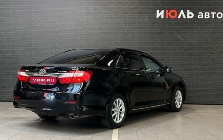 Toyota Camry, 2014 год, 1 900 000 рублей, 5 фотография