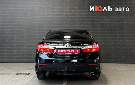 Toyota Camry, 2014 год, 1 900 000 рублей, 6 фотография