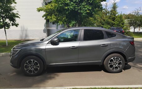 Renault Arkana I, 2021 год, 2 400 000 рублей, 2 фотография